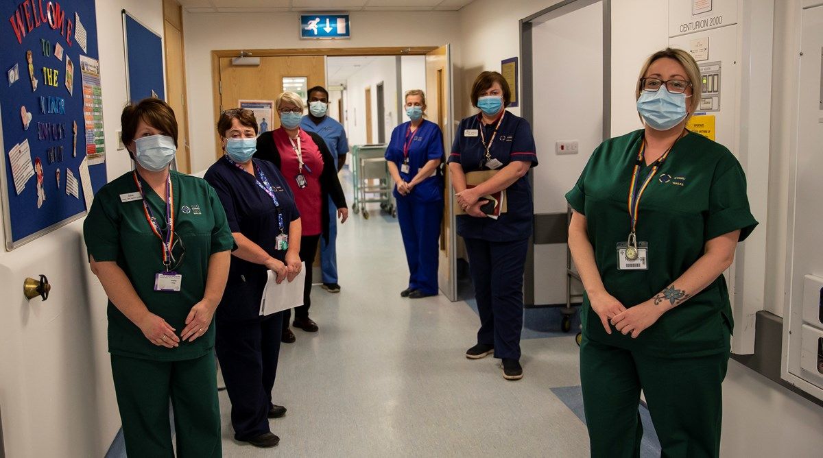 Welsh NHS awarded with The Cross to honour staff working through